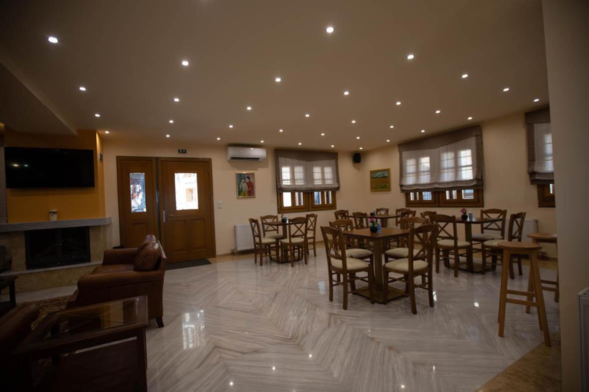 Rentinia Inn Rentína Exterior foto